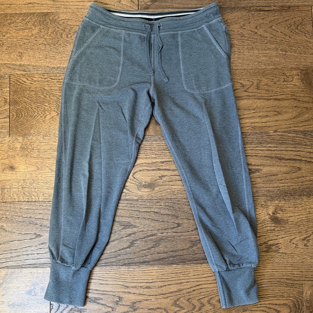Patagonia women's Charcoal Jogger Pants